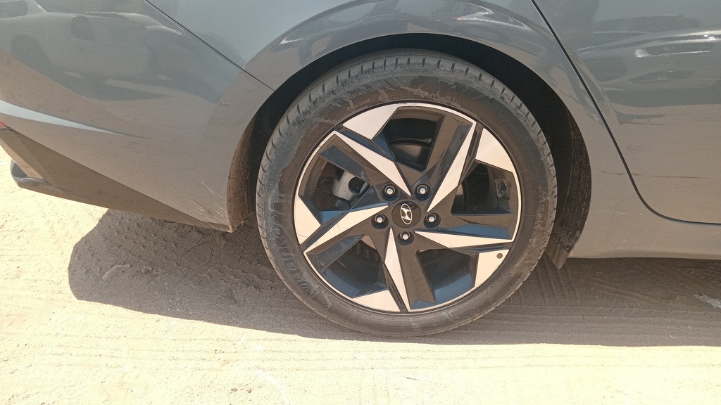 RR R TIRE