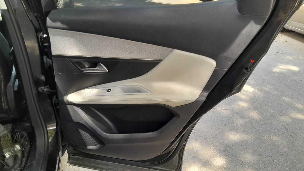 RR R DOOR