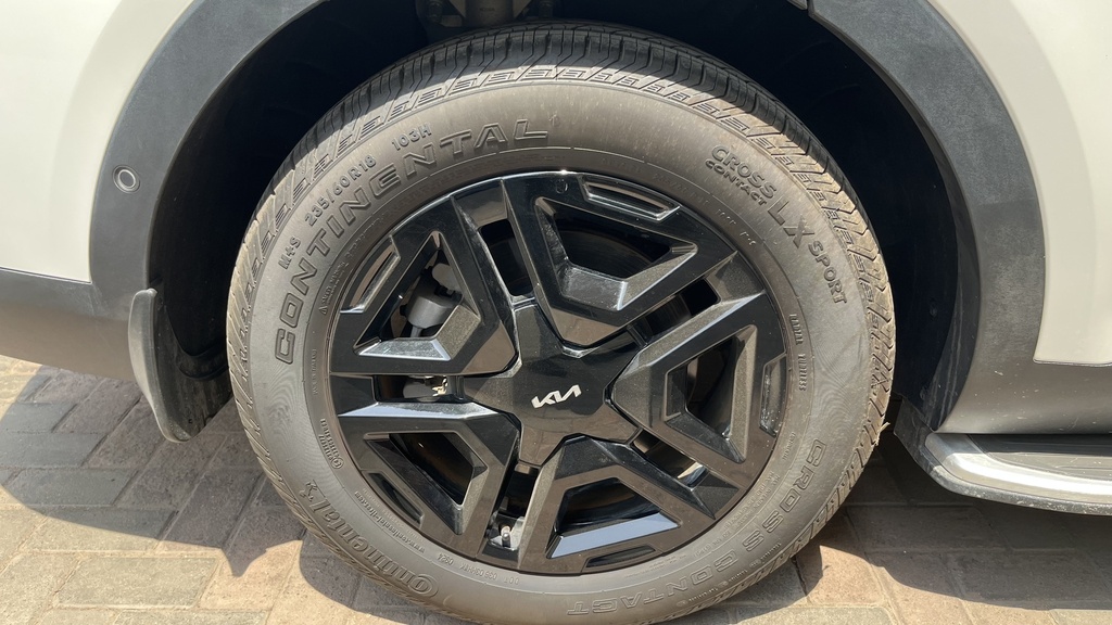 RR R TIRE