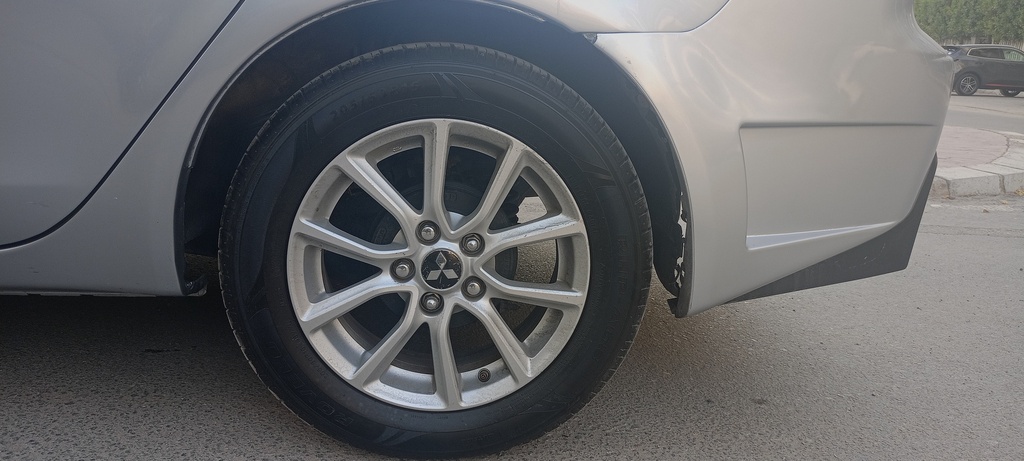 RR L TIRE