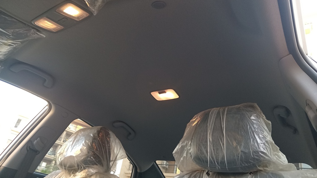 CAR ROOF MAT