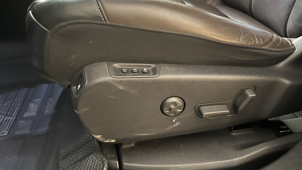 DRIVER SEAT SWITCHES