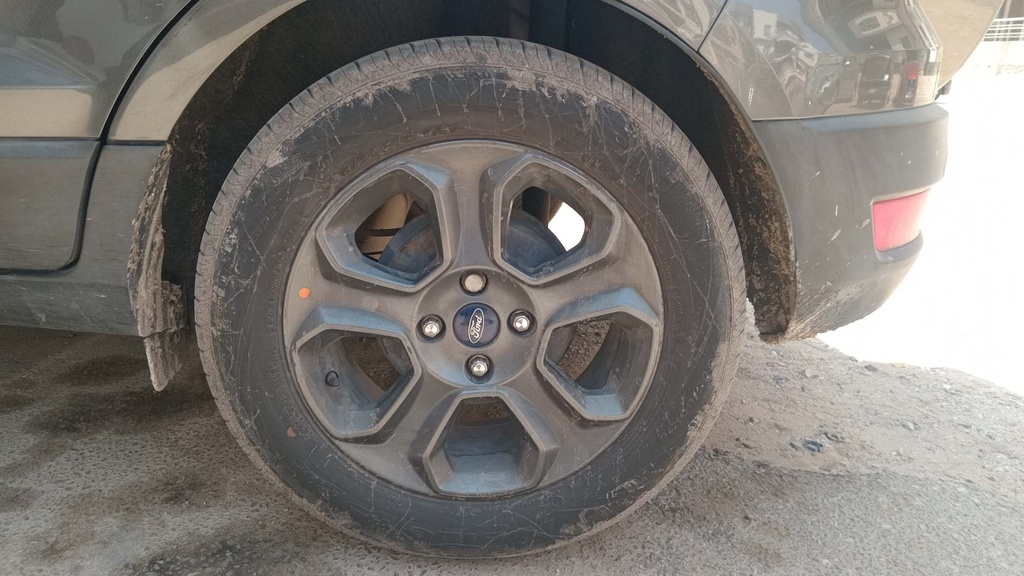 RR L TIRE