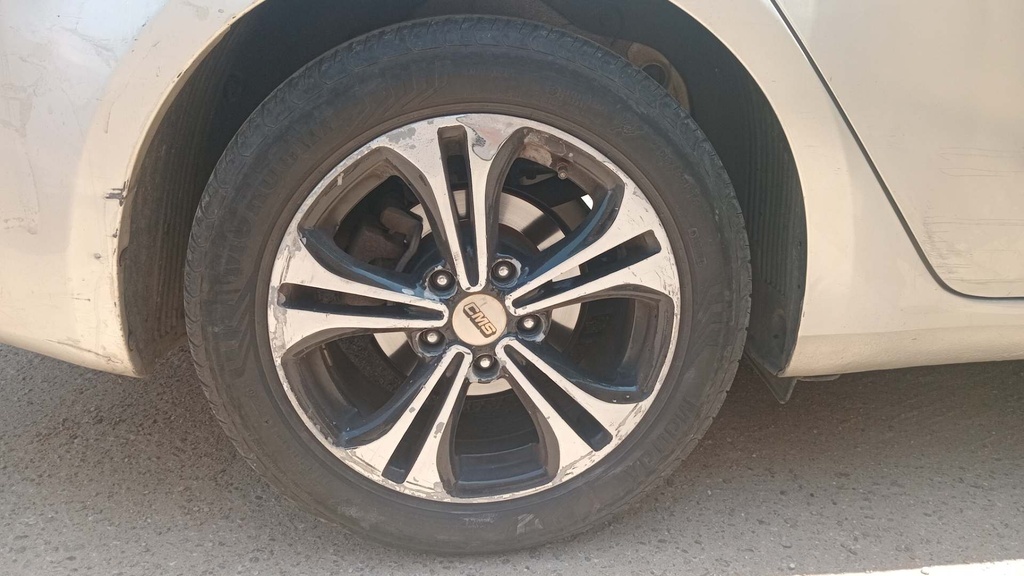 RR R TIRE