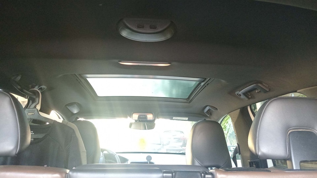 CAR ROOF MAT