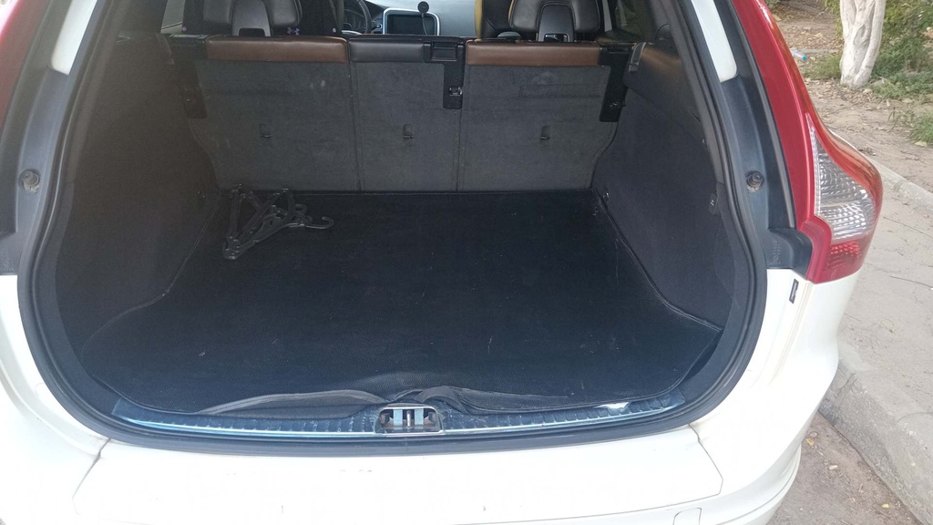 TRUNK