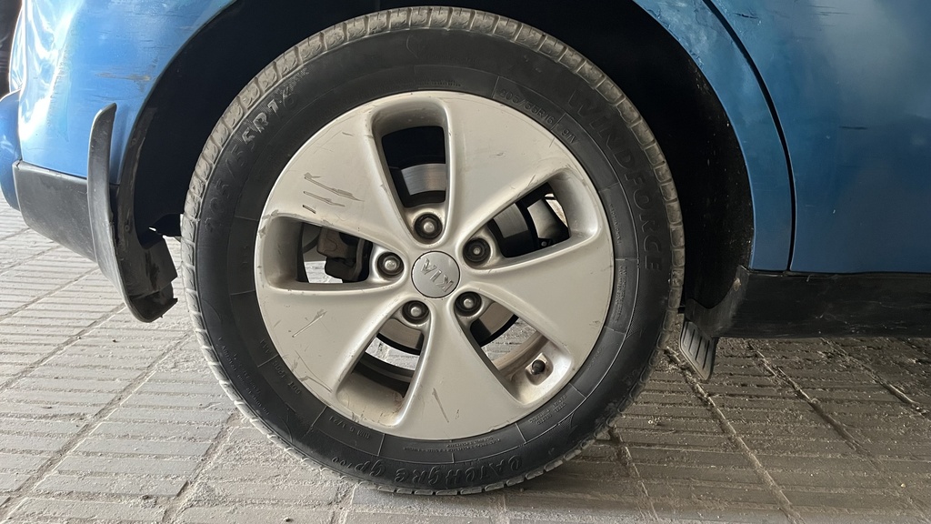 RR R TIRE