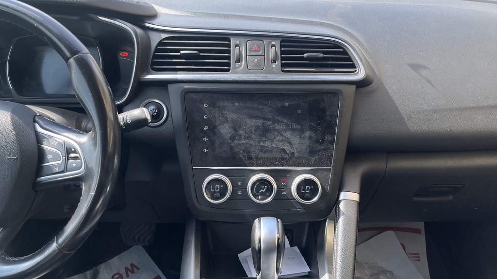 MULTIMEDIA SCREEN