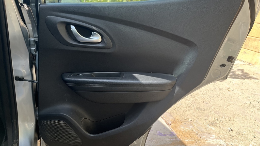 RR R DOOR