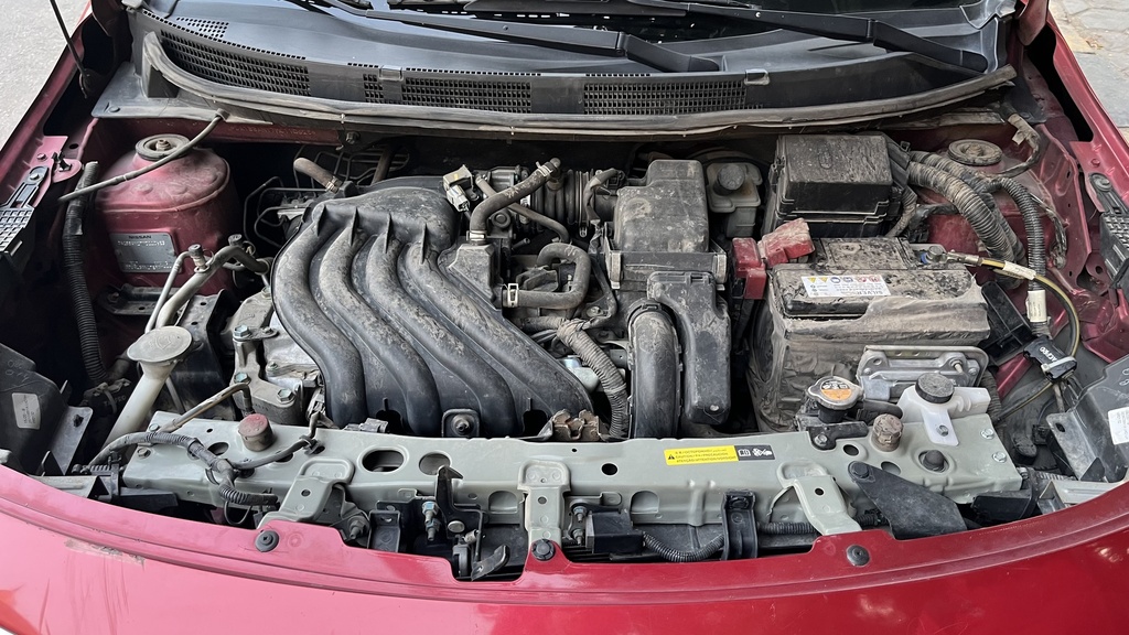ENGINE COMPARTMENT