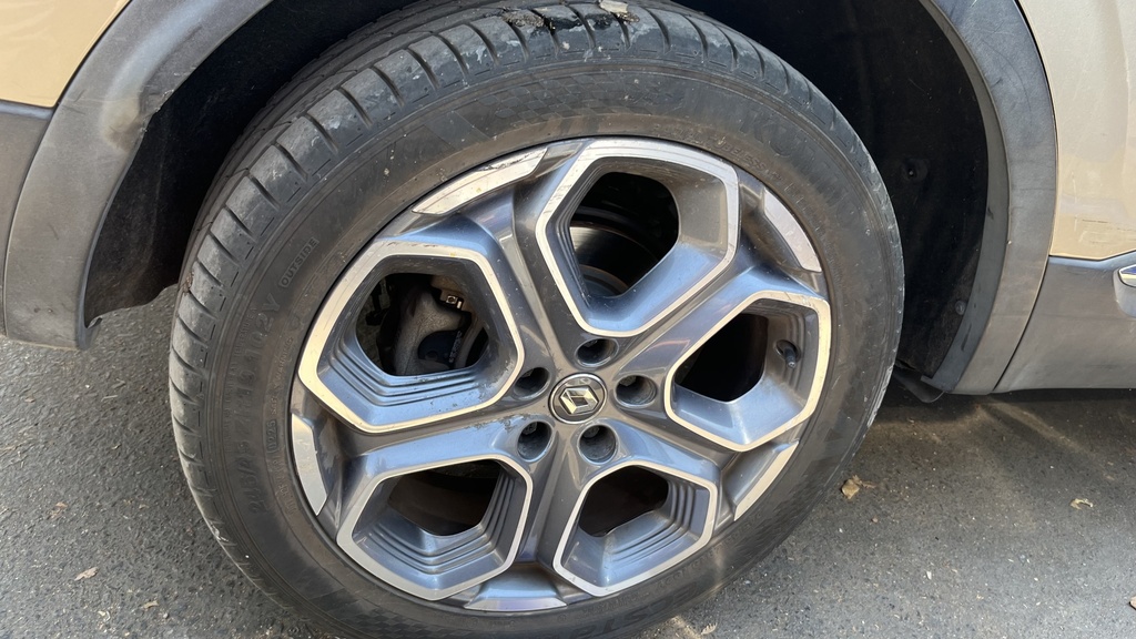 RR R TIRE
