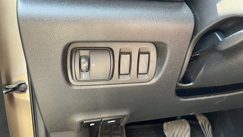 LIGHT SWITCHES