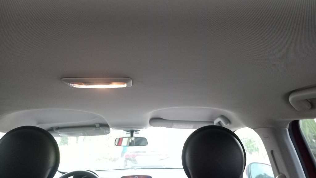 CAR ROOF MAT