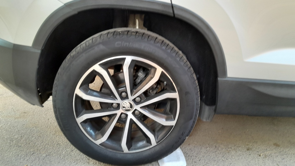 RR R TIRE