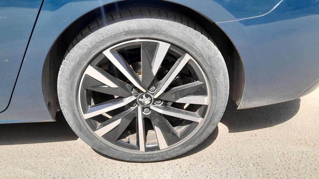 RR L TIRE