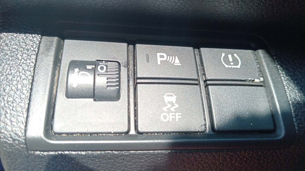 LIGHT SWITCHES