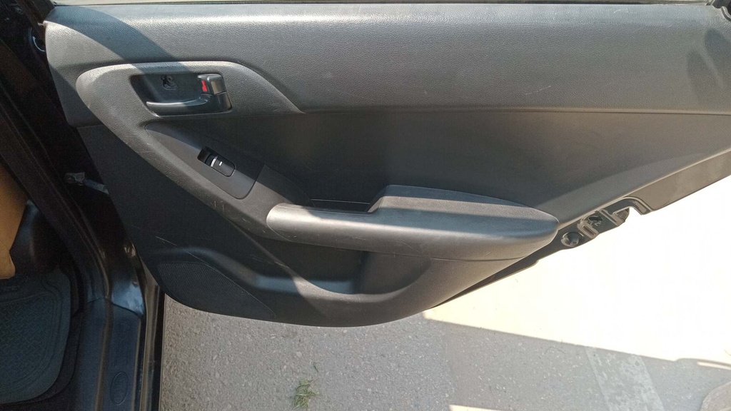 RR R DOOR