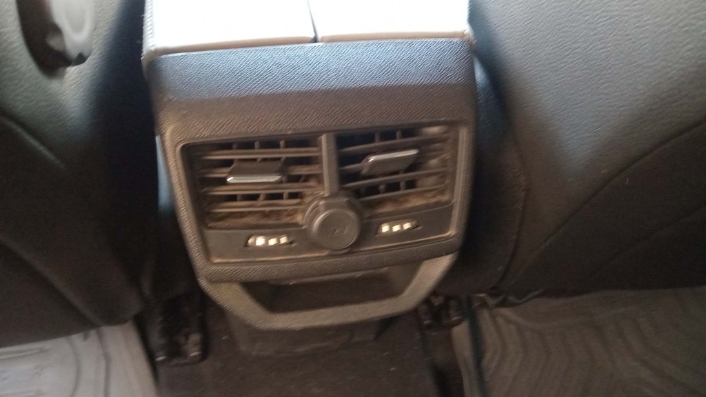 RR AC GRILL