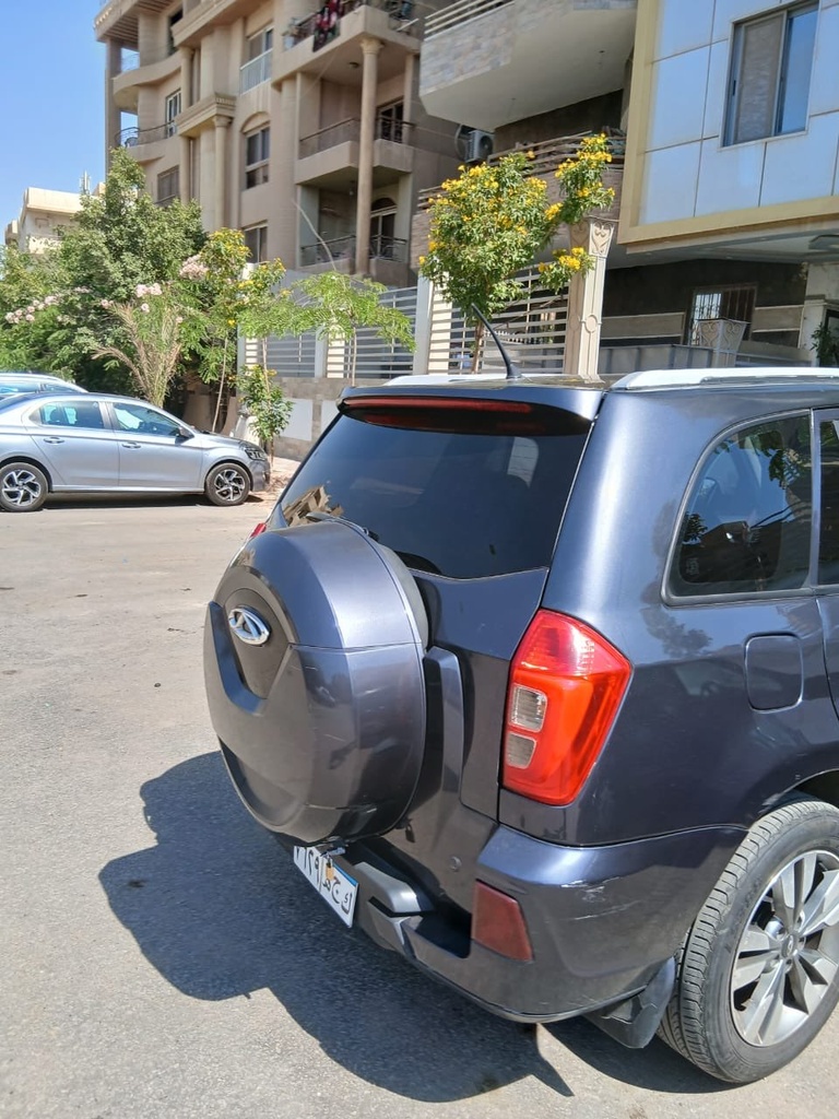 a85bb58a-c0a5-4ef4-b9a3-e23e79954ec4.jpg