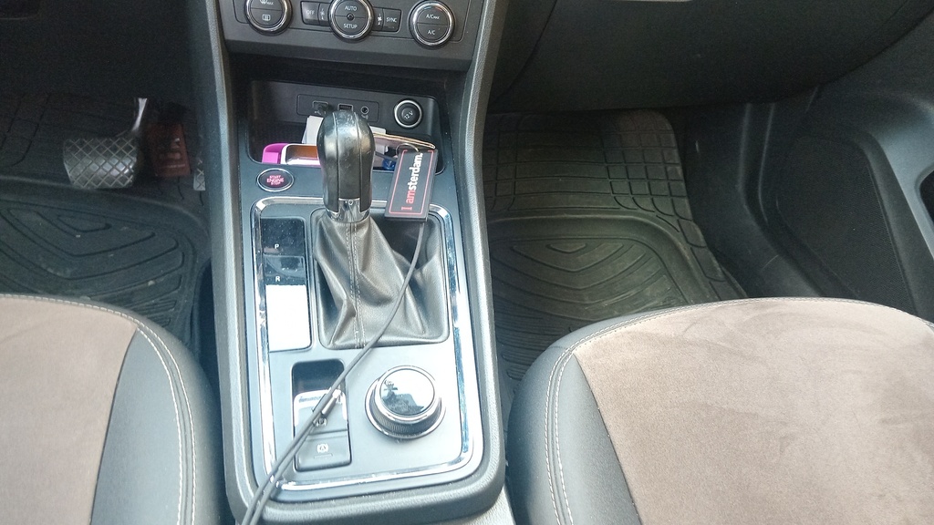 CONSOLE