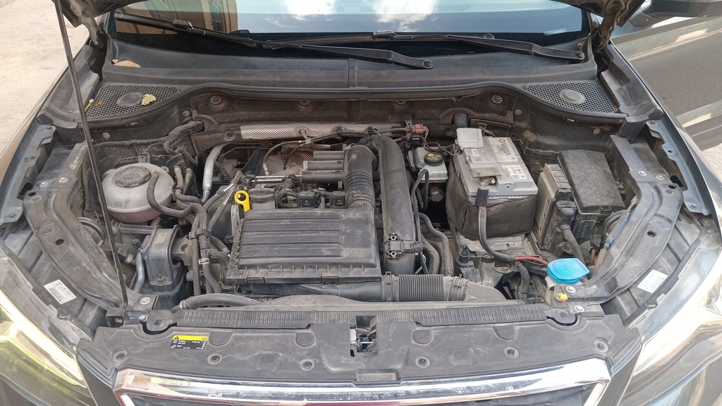 ENGINE COMPARTMENT