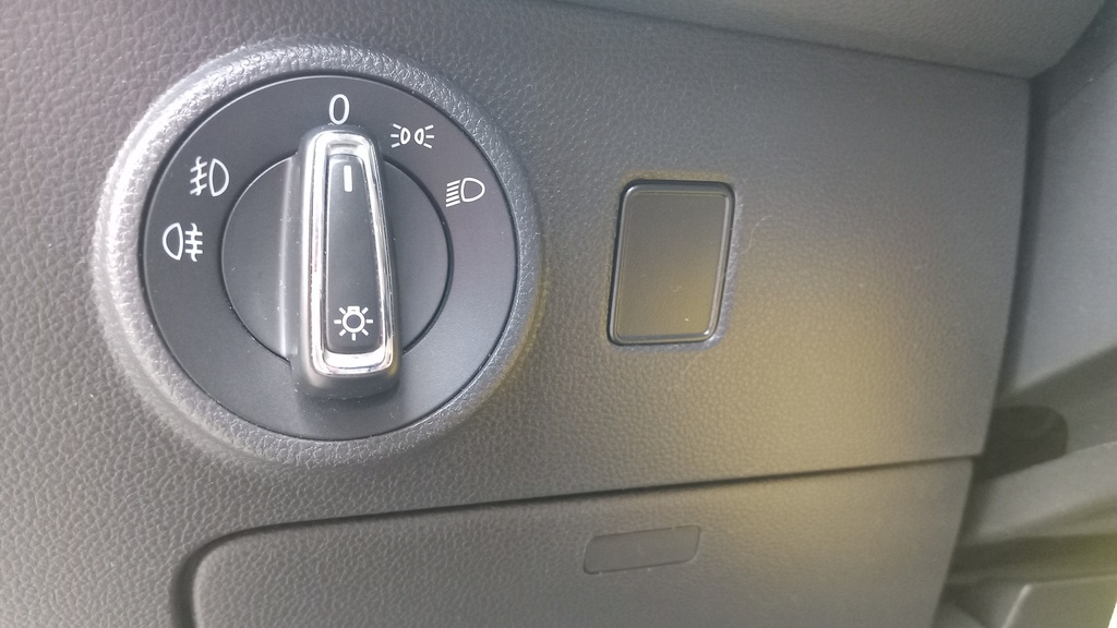 LIGHT SWITCHES
