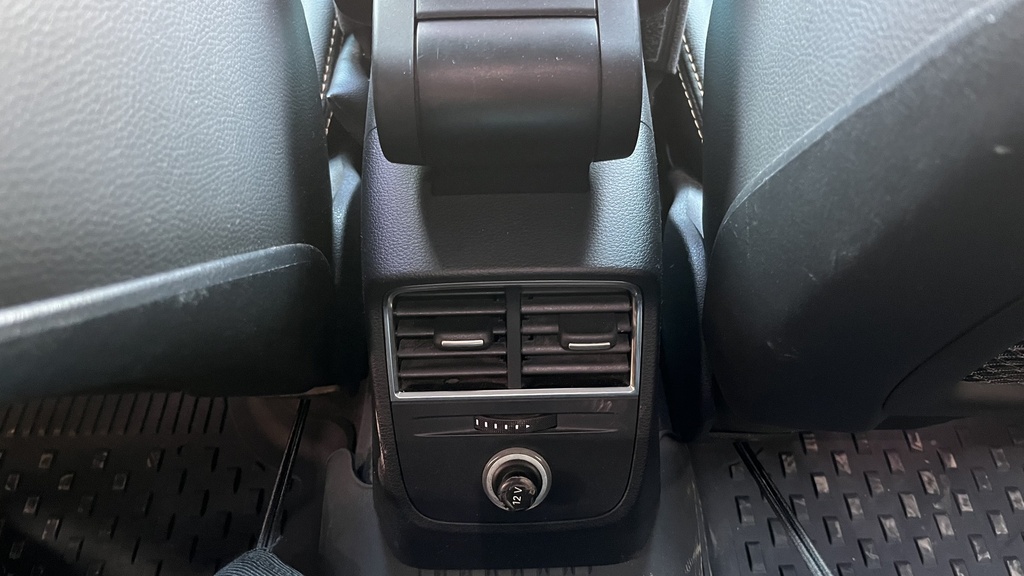RR AC GRILL
