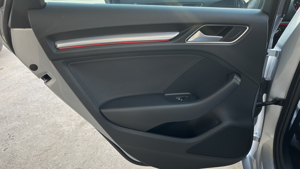RR L DOOR
