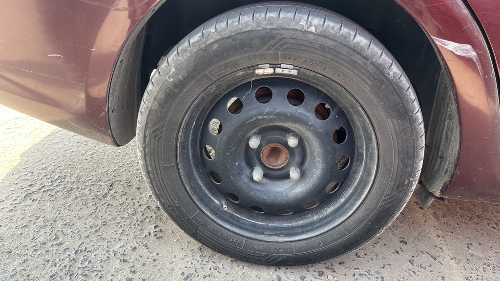 RR R TIRE