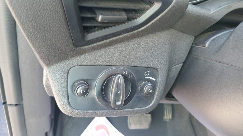 LIGHT SWITCHES