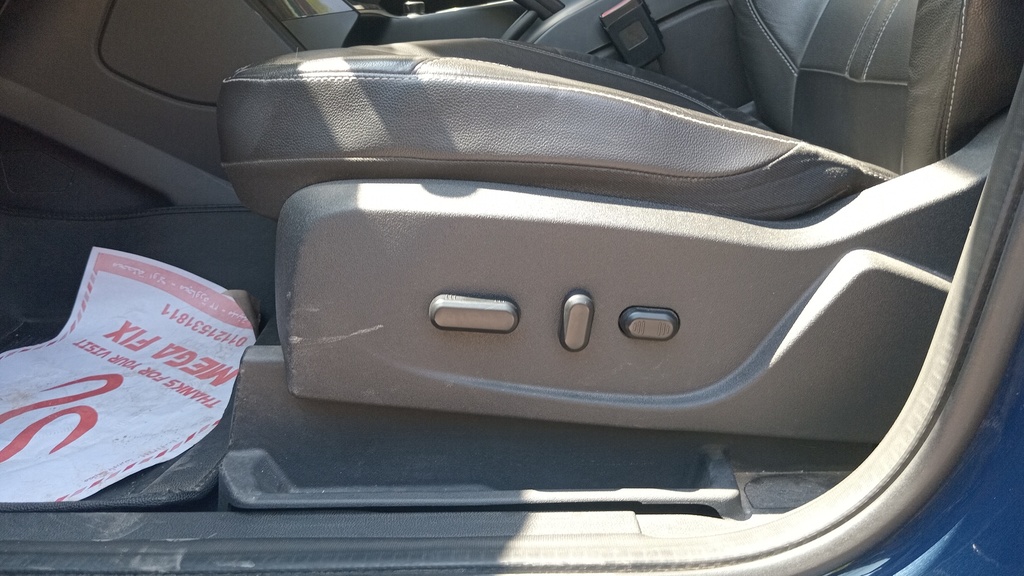 DRIVER SEAT SWITCHES