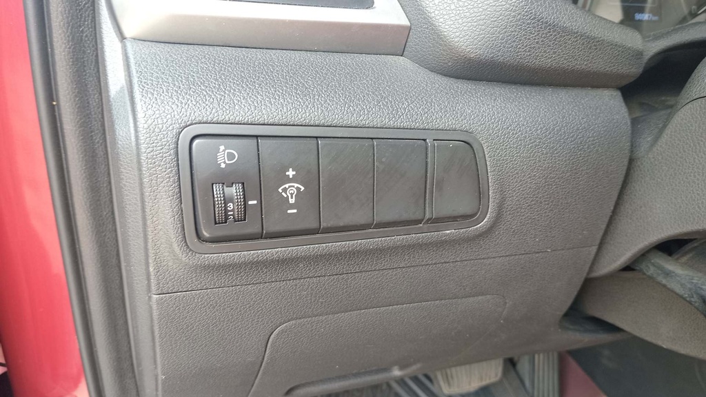 LIGHT SWITCHES