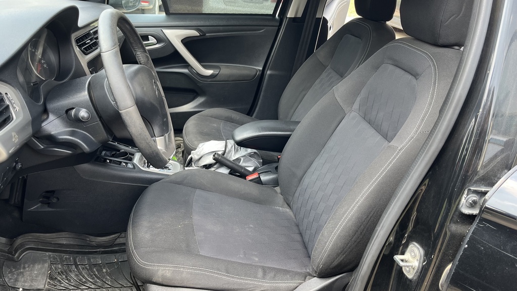 FR SEATS