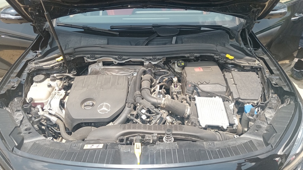 ENGINE COMPARTMENT