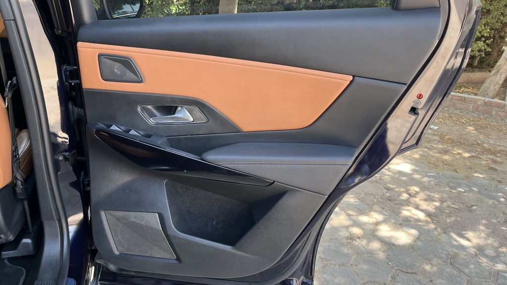 RR R DOOR