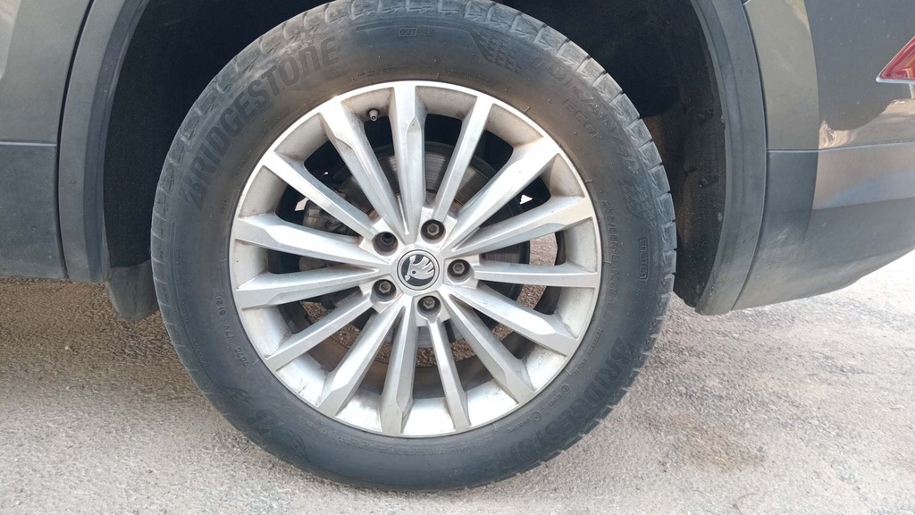 RR L TIRE