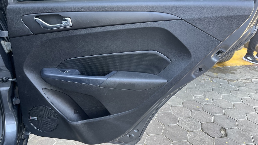 RR R DOOR