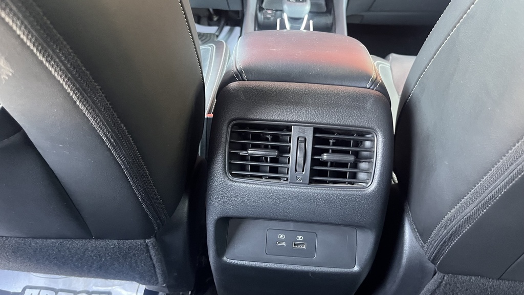 RR AC GRILL
