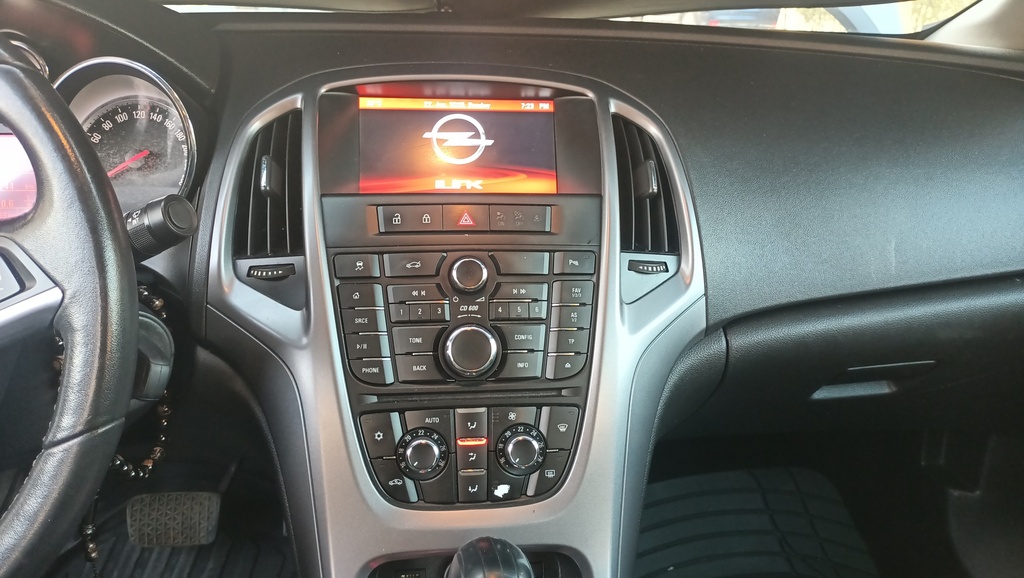 MULTIMEDIA SCREEN