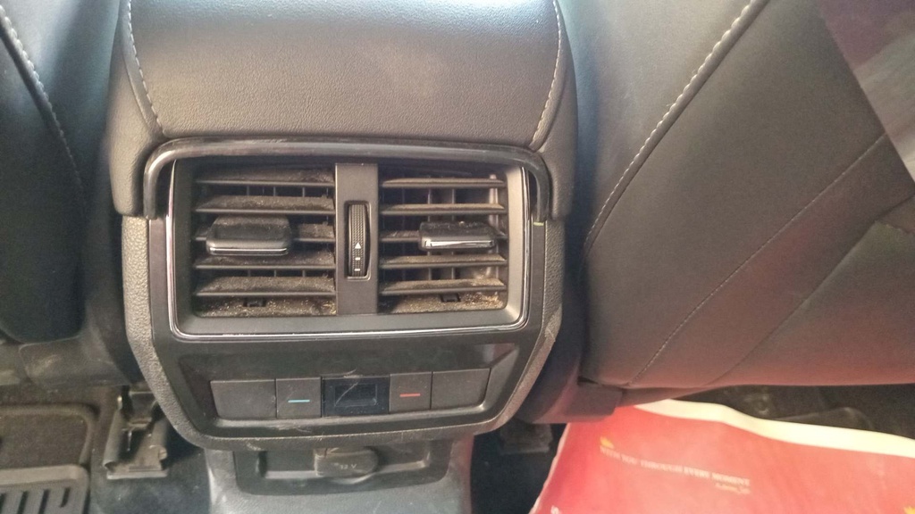 RR AC GRILL