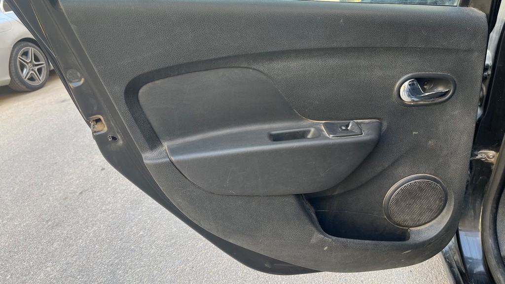 RR L DOOR