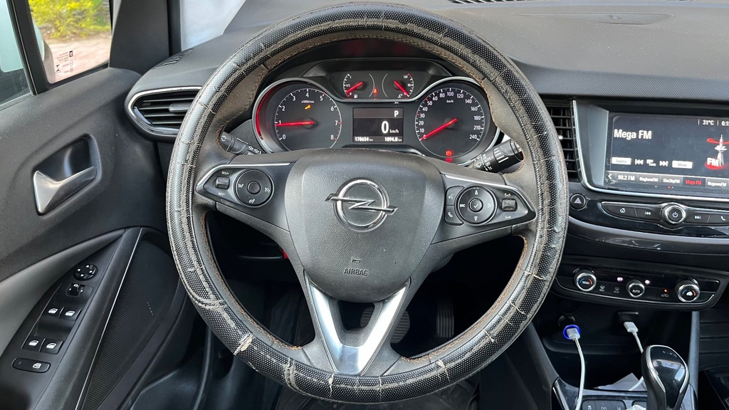 STEERING WHEEL