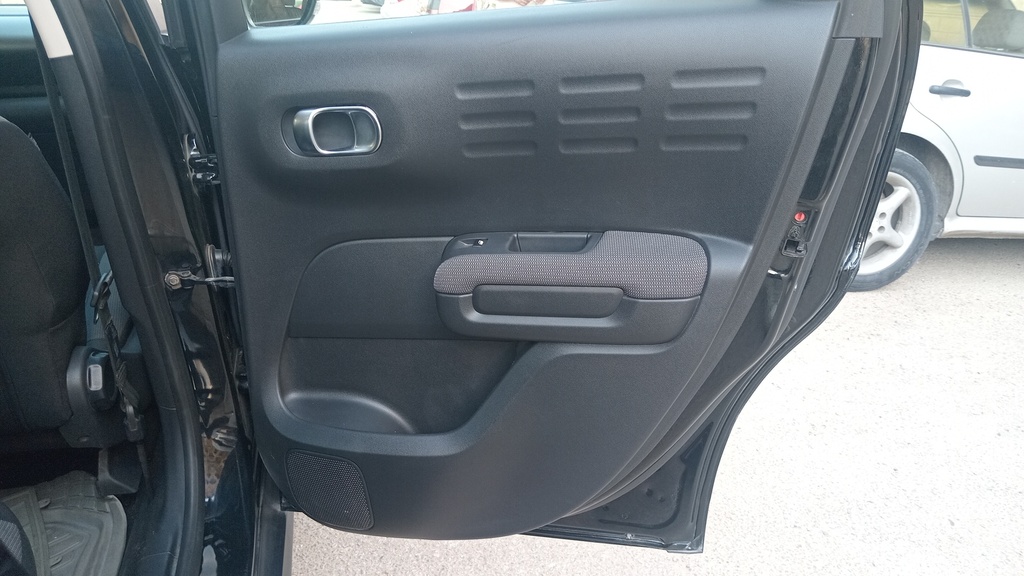 RR R DOOR