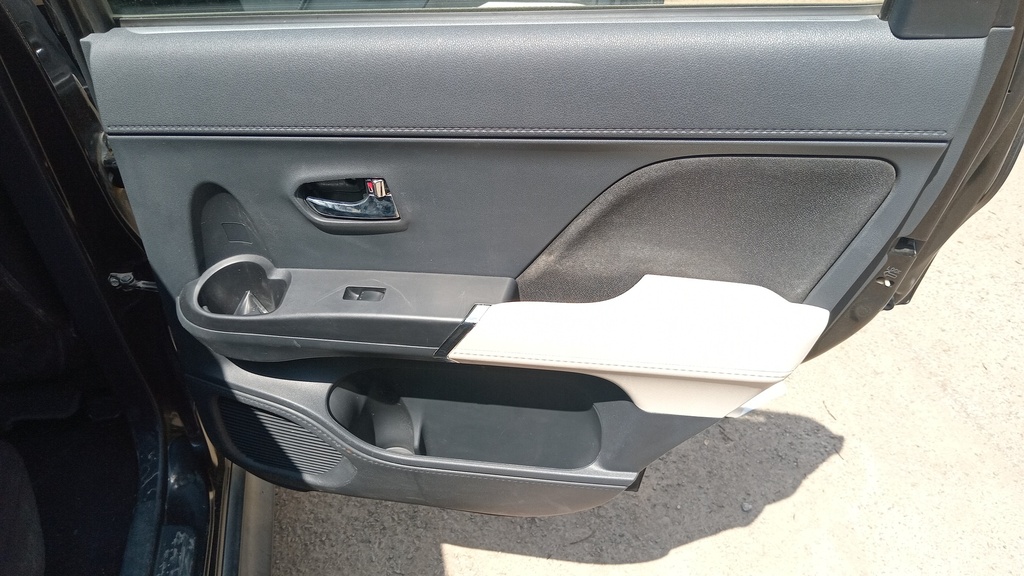 RR R DOOR