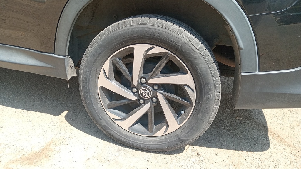 RR L TIRE