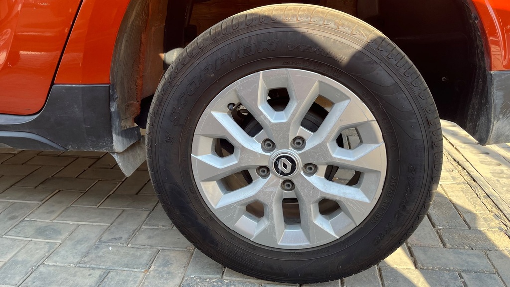 RR L TIRE