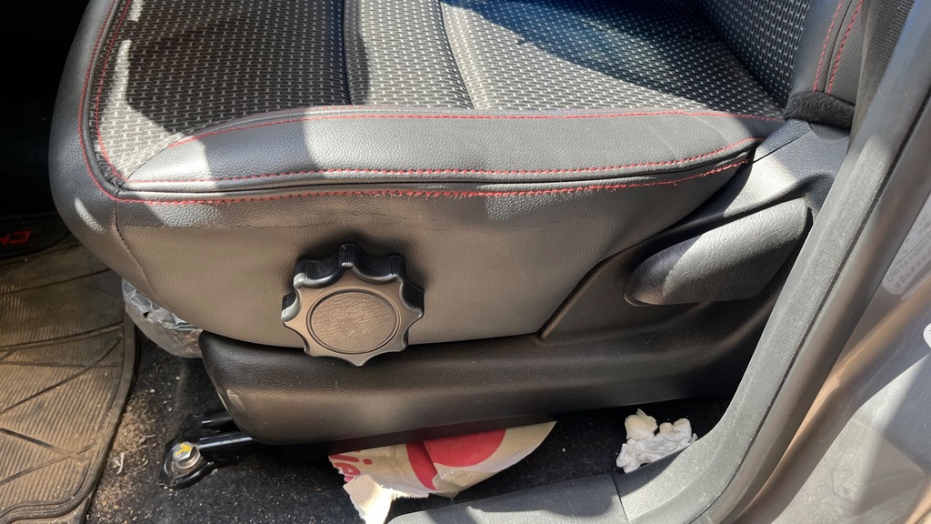 DRIVER SEAT SWITCHES