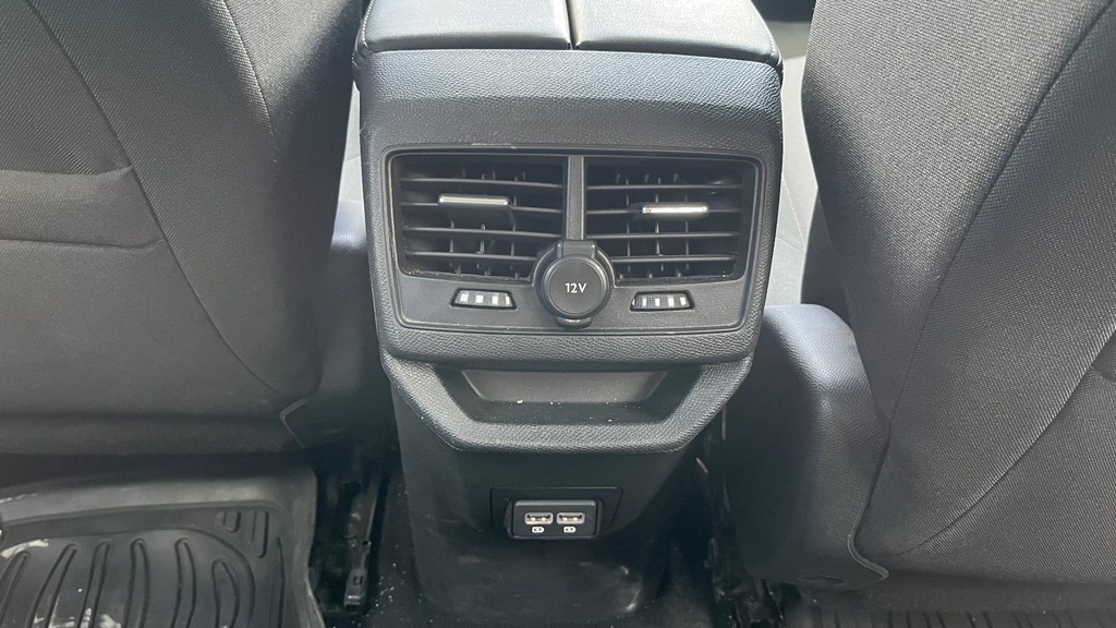 RR AC GRILL
