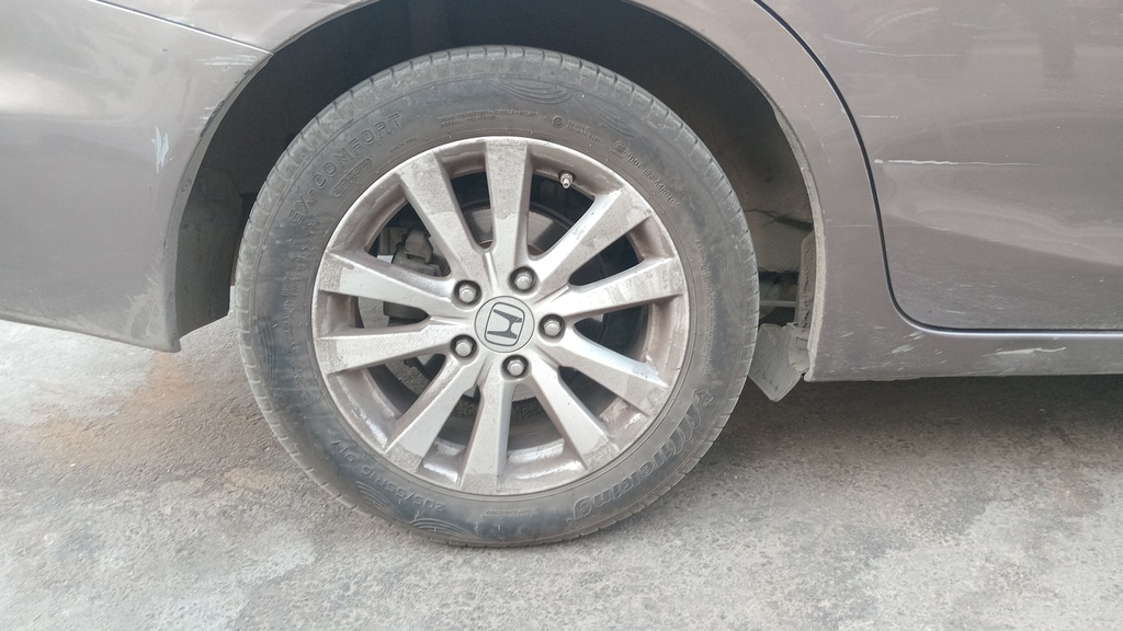 RR R TIRE