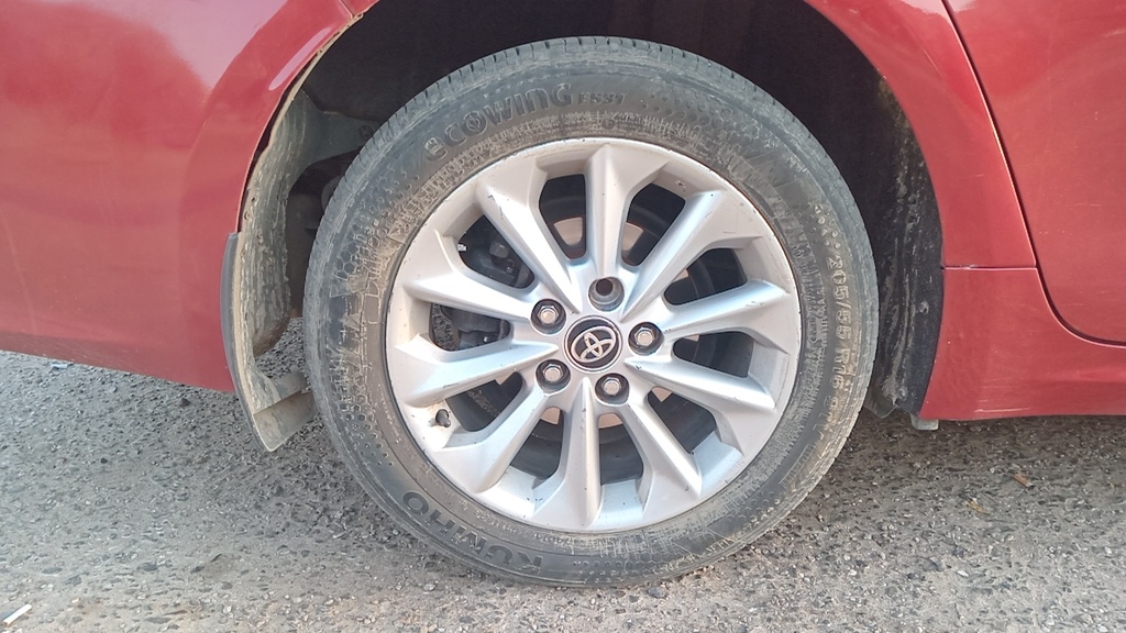 RR R TIRE